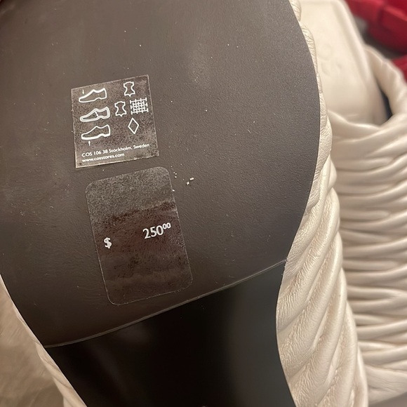 COS leather quilted off white mules - Picture 7 of 7